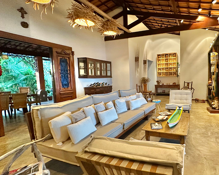 Vila Xié: Exclusive Beachfront Comfort in the Ecological Res