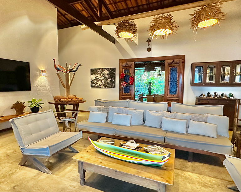 Vila Xié: Exclusive Beachfront Comfort in the Ecological Res