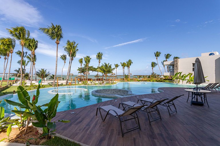 Luxury beachfront house at Praia do Marceneiro in Milagres