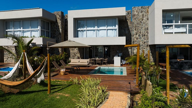 Luxury beachfront house at Praia do Marceneiro in Milagres