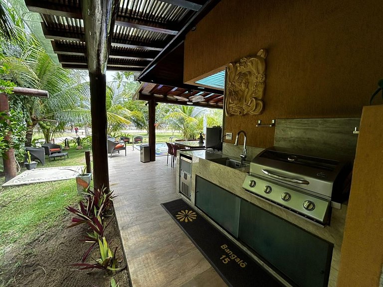 Bangalô pé-na-areia com serviço incluído no Eco Resort