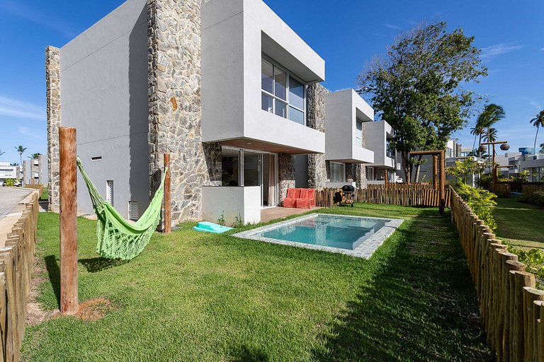 Casa de luxo no condomínio pé na areia na Praia Marceneiro