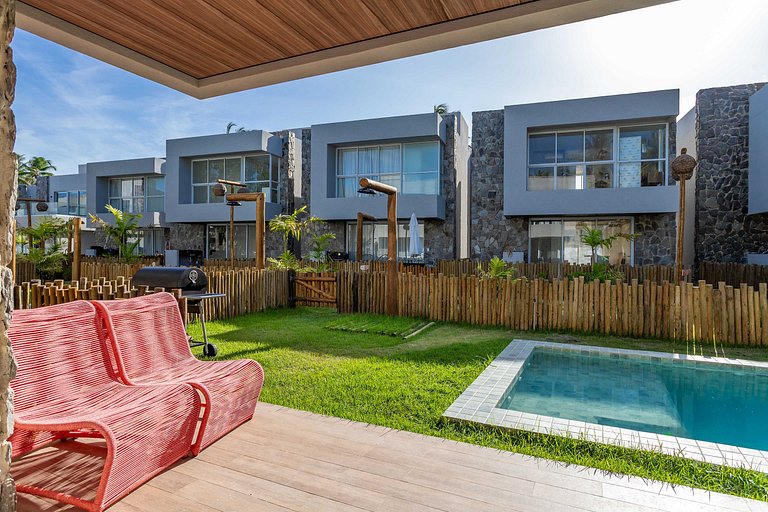 Casa de luxo no condomínio pé na areia na Praia Marceneiro