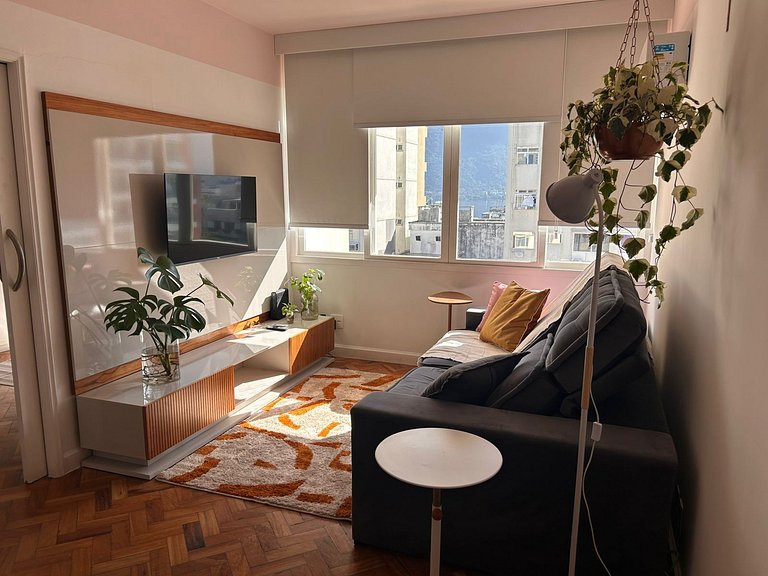Espaçoso apt 2quartos a Passos da Praia de Ipanema