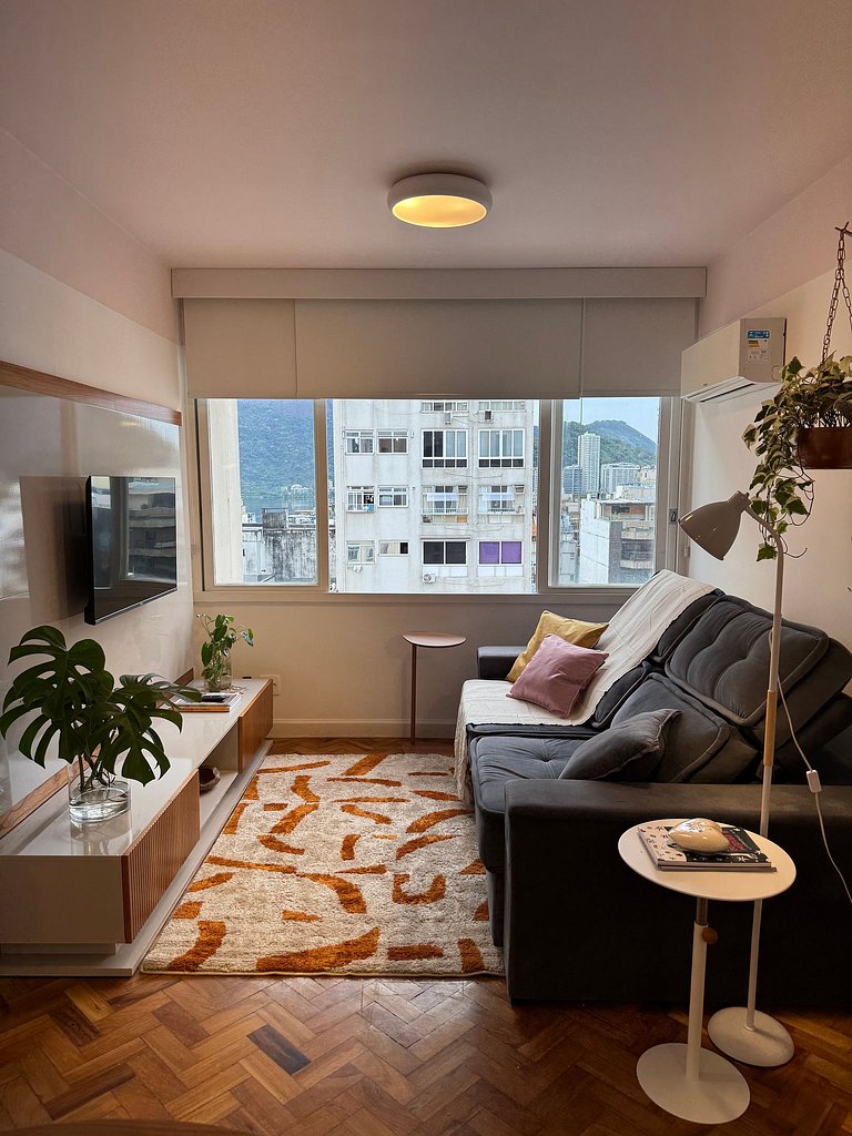 Espaçoso apt 2quartos a Passos da Praia de Ipanema