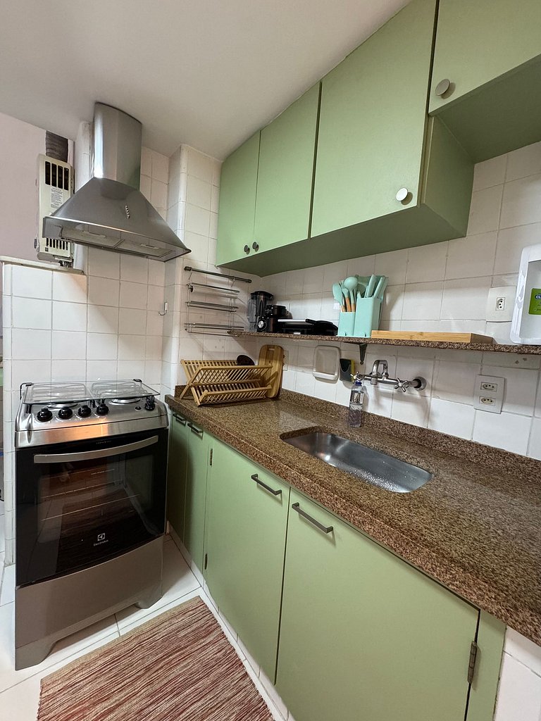 Espaçoso apt 2quartos a Passos da Praia de Ipanema