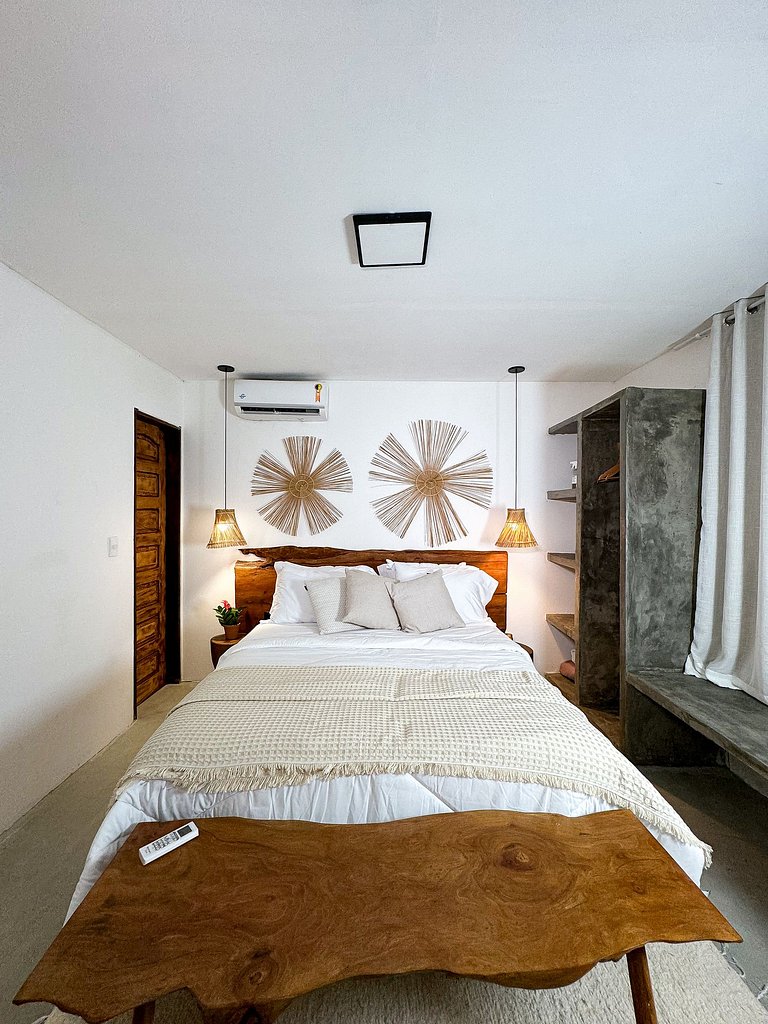 Casa pé-na-areia c/ piscina e serviço incluído Japaratinga
