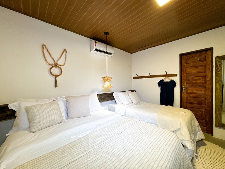 Casa pé-na-areia c/ piscina e serviço incluído Japaratinga