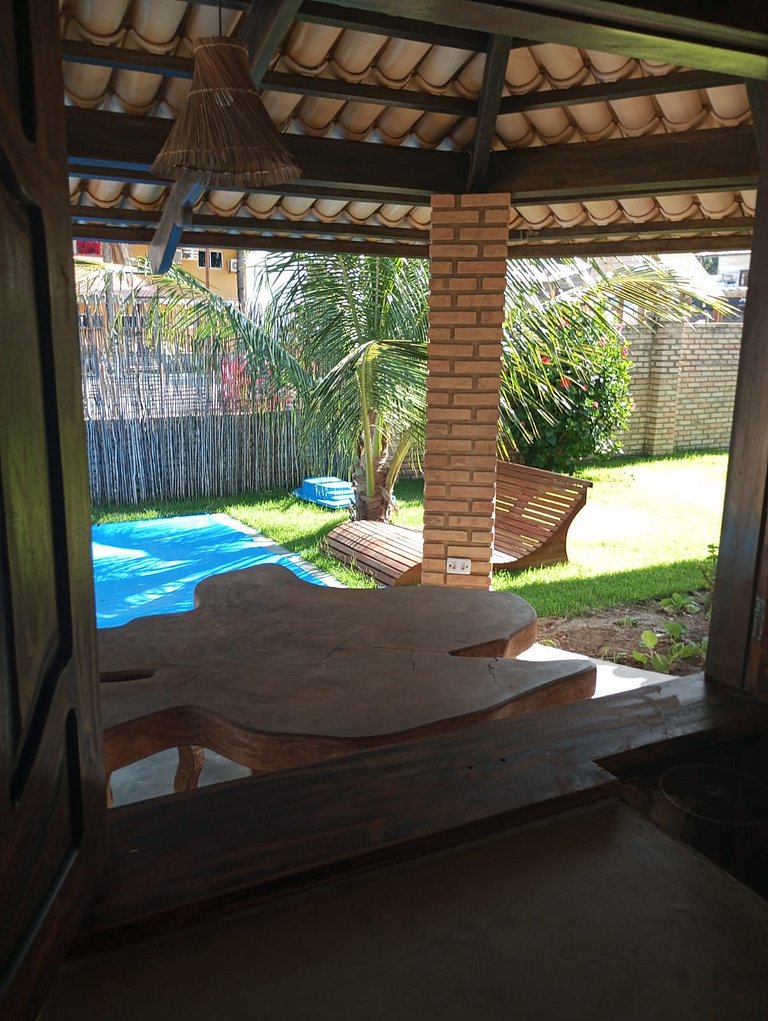 Casa pé-na-areia c/ piscina e churrasqueira em Japaratinga