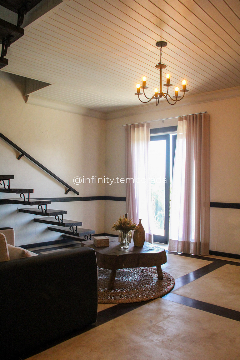 Igaratá Retreat Surrounded by Nature with Pool