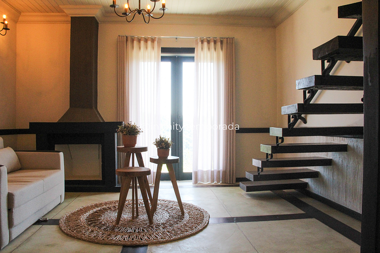 Igaratá Retreat Surrounded by Nature with Pool