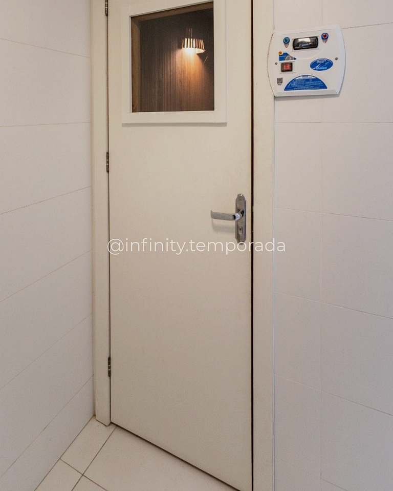 Apê with pool and gym: Metro 350m