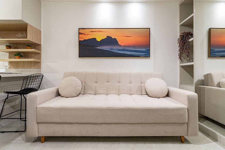 Apê with pool and gym: Metro 350m