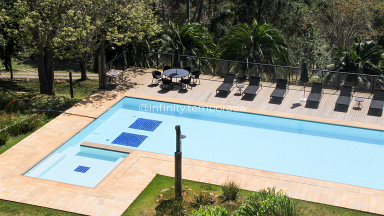 Igaratá: refúgio em meio a natureza com piscina