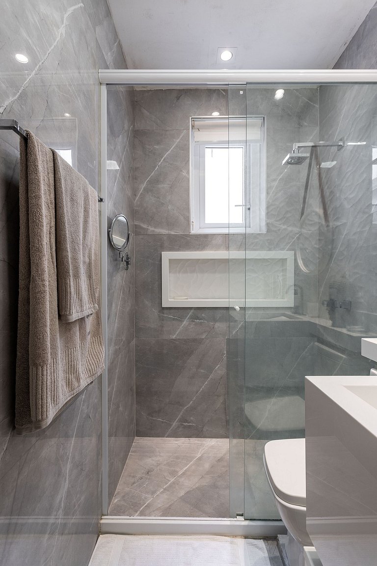 Fully equipped apartment in a prime Lapa location.