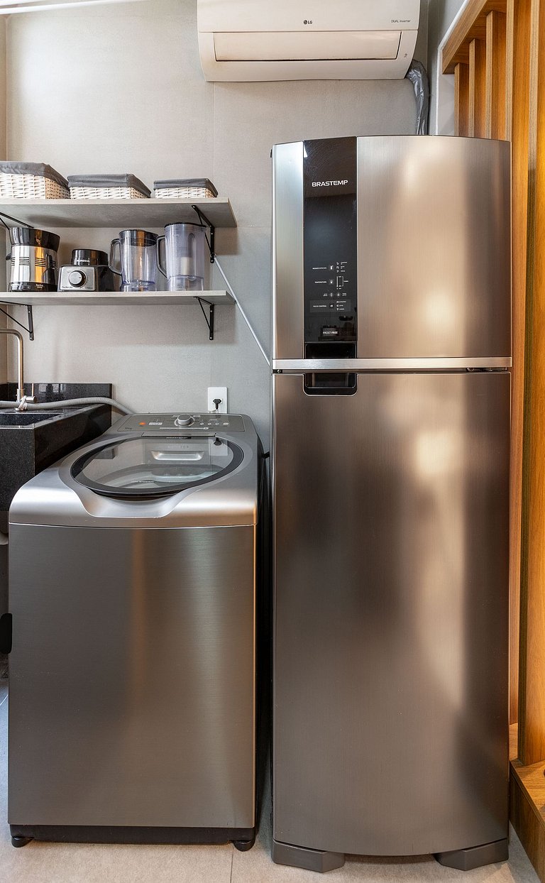 Fully equipped apartment in a prime Lapa location.