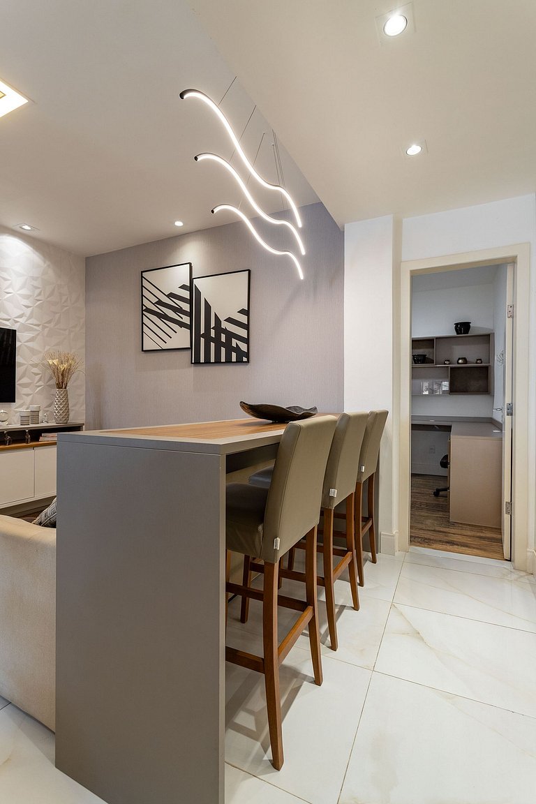 Fully equipped apartment in a prime Lapa location.