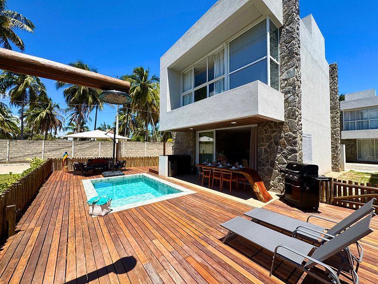 House with pool and barbecue in Milagres