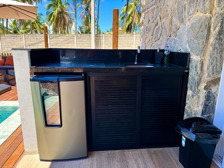 Casa de luxo no condomínio pé na areia na Praia Marceneiro