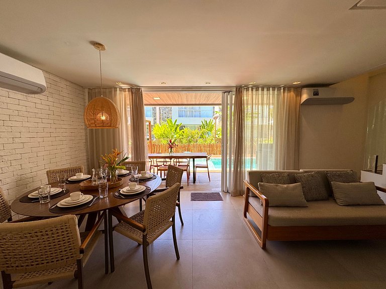 Casa de luxo no condomínio pé na areia na Praia Marceneiro