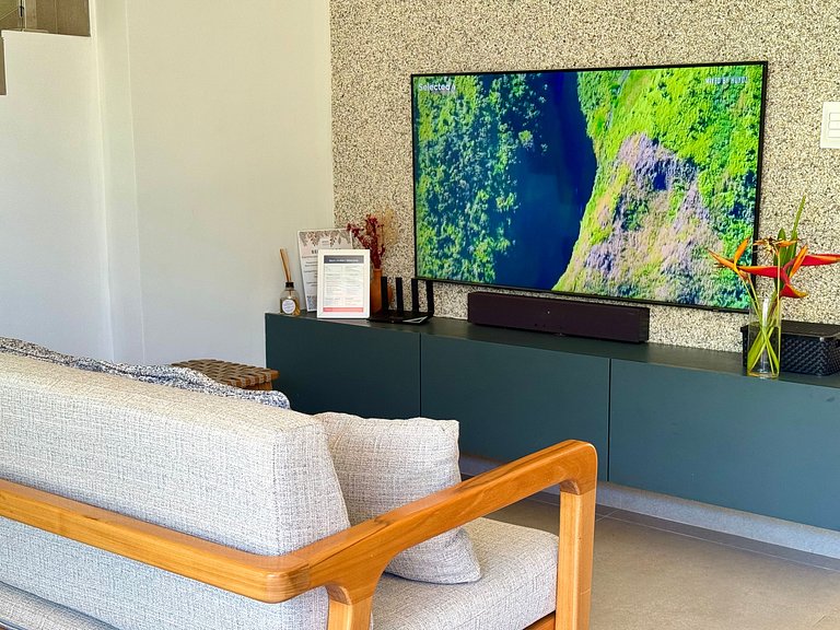 Casa de luxo no condomínio pé na areia na Praia Marceneiro