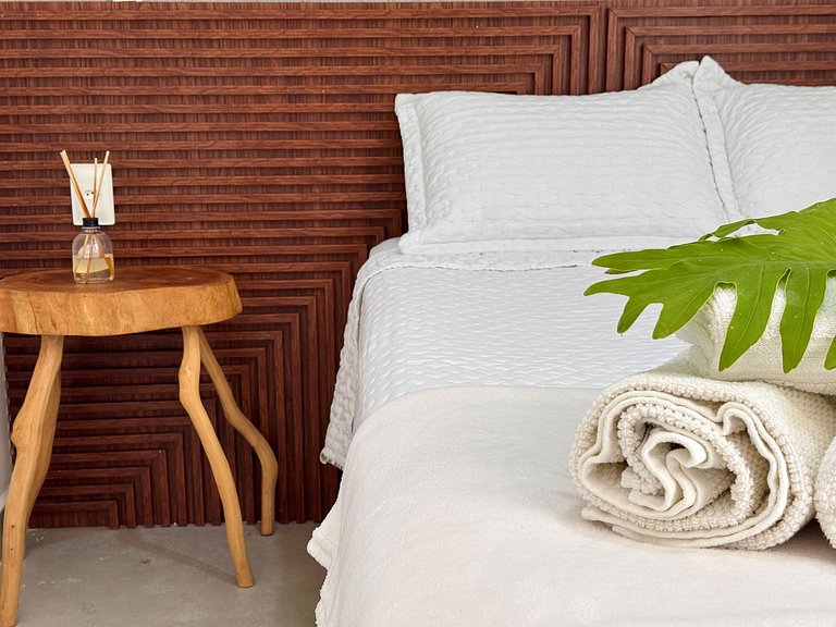 House with pool and barbecue in Milagres