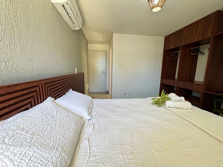 Casa de luxo no condomínio pé na areia na Praia Marceneiro