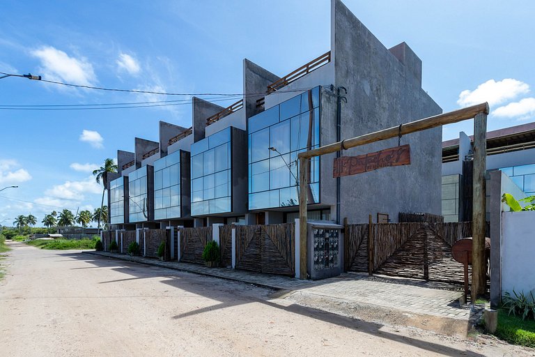 Seaside paradise at Praia do Patacho – 4 suites