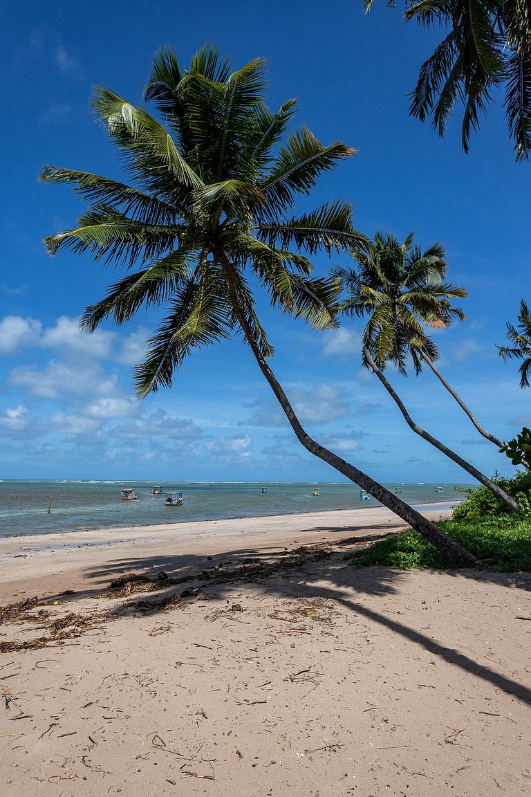 Paraíso perto do mar na Praia do Patacho 4 suítes