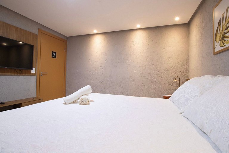 Seaside paradise at Praia do Patacho – 4 suites