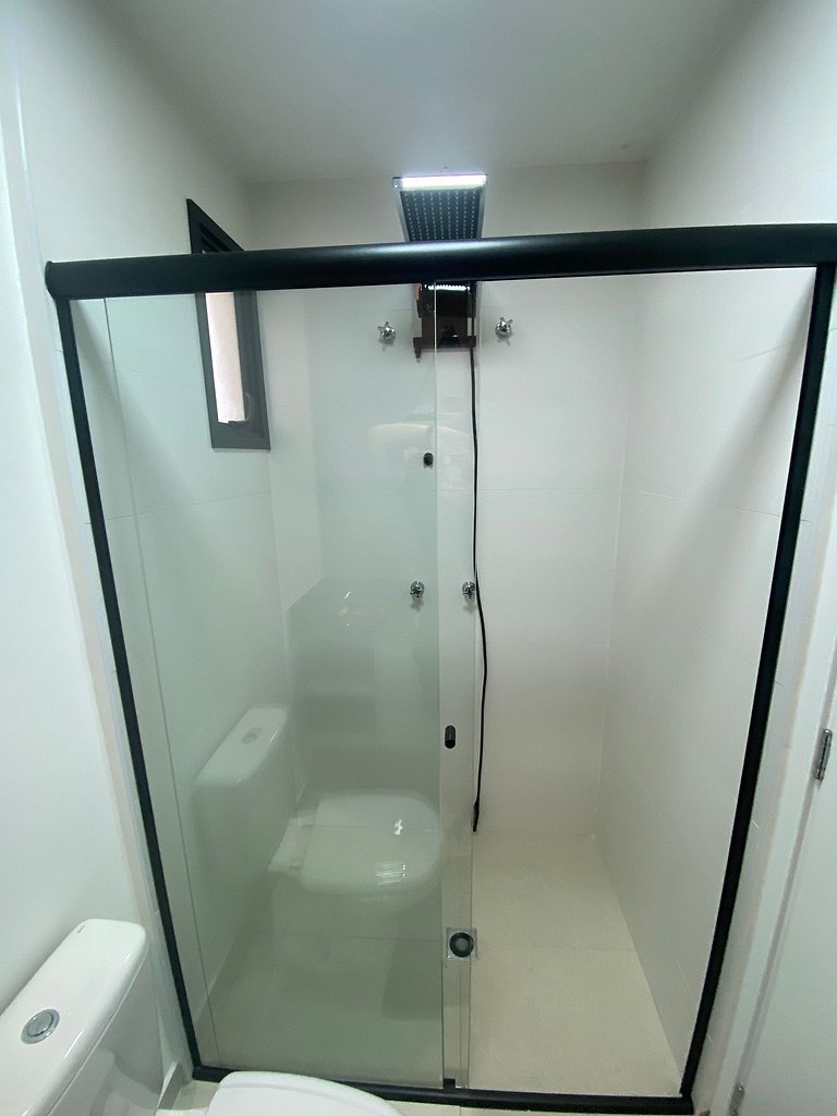 Fully equipped apt: A/C, pool & gym in Downtown