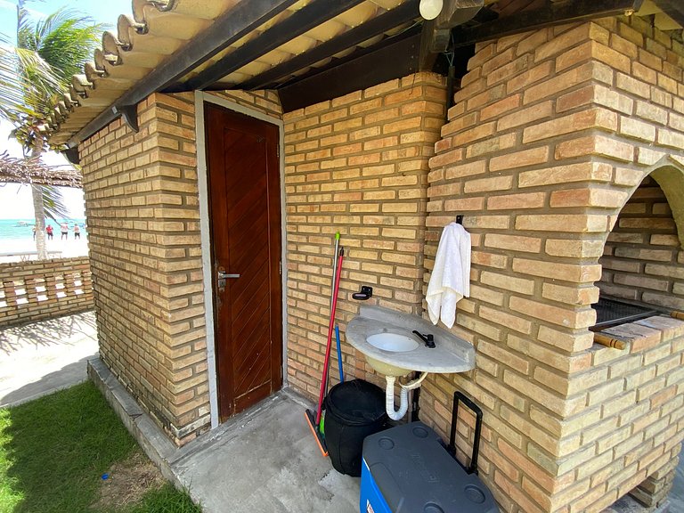 Casa pé-na-areia c/ piscina e churrasqueira em Japaratinga