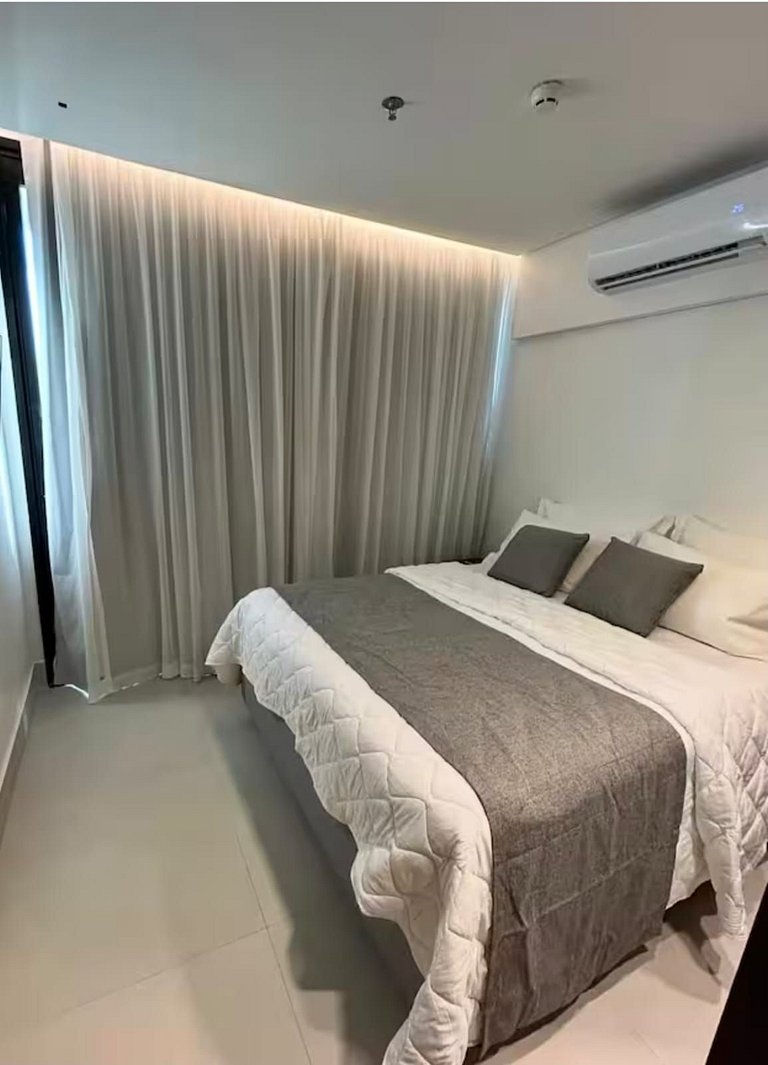 Porto 2 Life Resort: Beachfront Apt in Muro Alto