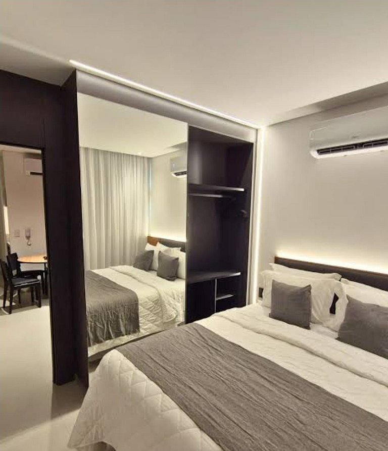 Porto 2 Life Resort: Beachfront Apt in Muro Alto