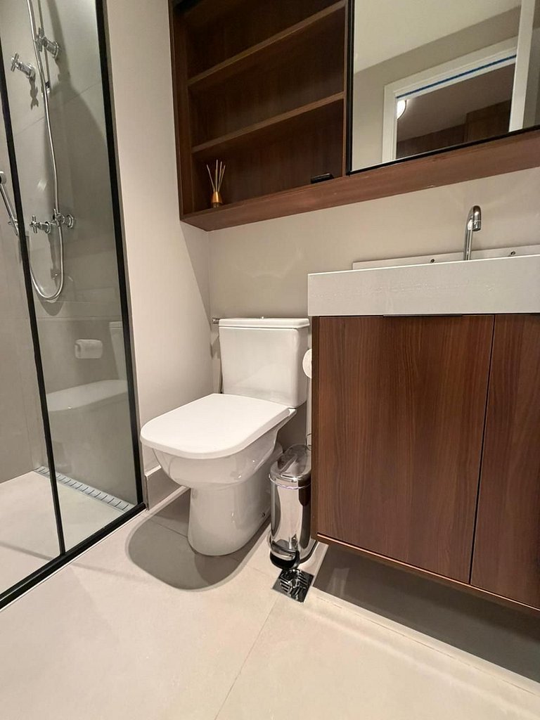 Air conditioning, pool, bed linens and towels