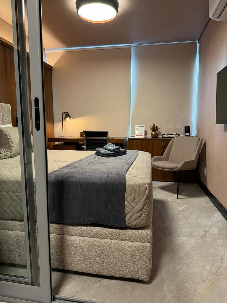 Air conditioning, pool, bed linens and towels