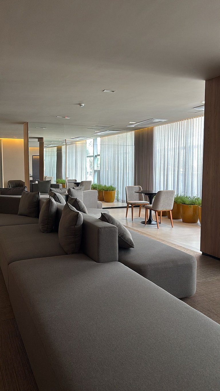 Air conditioning, pool, bed linens and towels