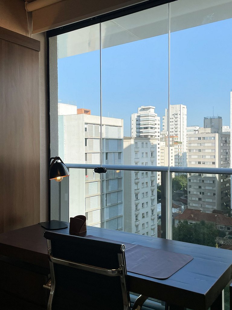 Ar condicionado, piscina, roupas de cama e muito mais