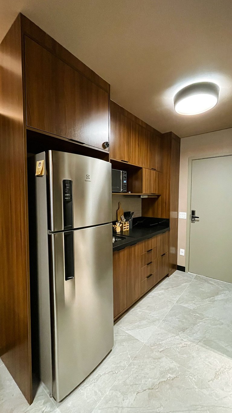 Air conditioning, pool, bed linens and towels