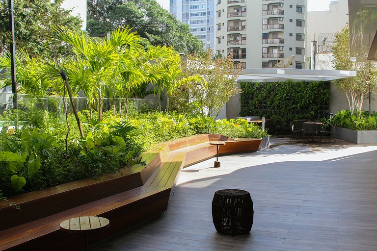 Ar condicionado, piscina, roupas de cama e muito mais