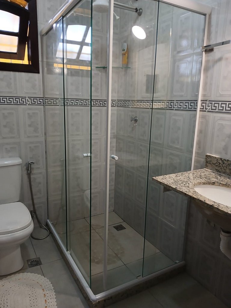 Casa com piscina e churrasqueira na Praia Seca Araruama