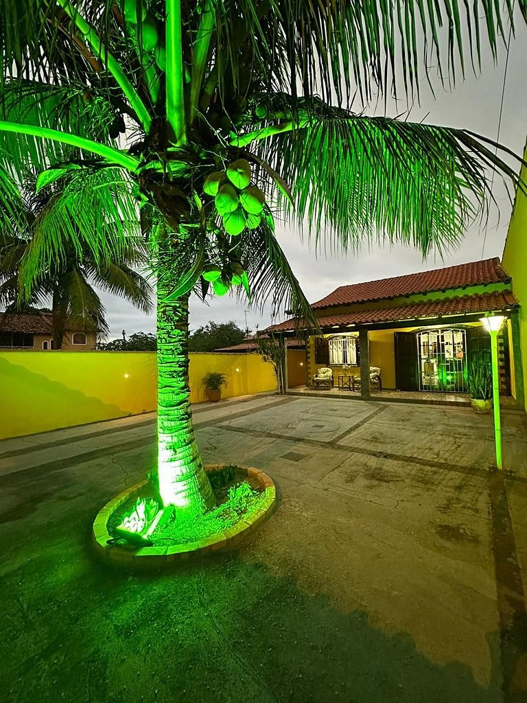 Casa com piscina e churrasqueira na Praia Seca Araruama