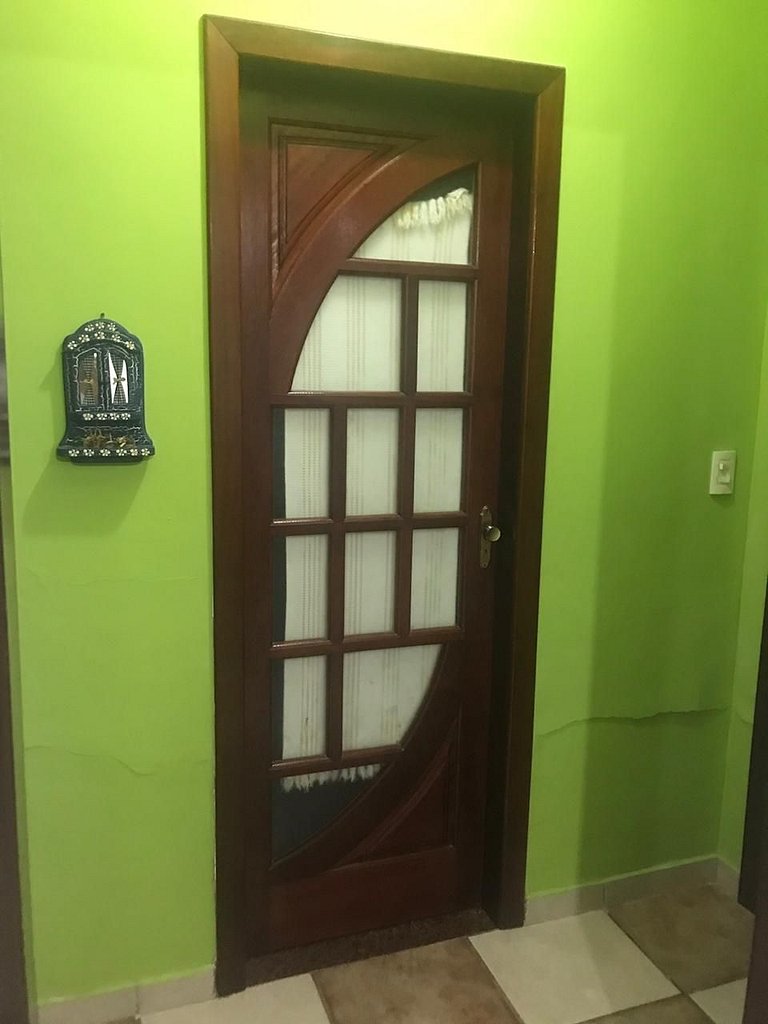 Casa com piscina e churrasqueira na Praia Seca Araruama