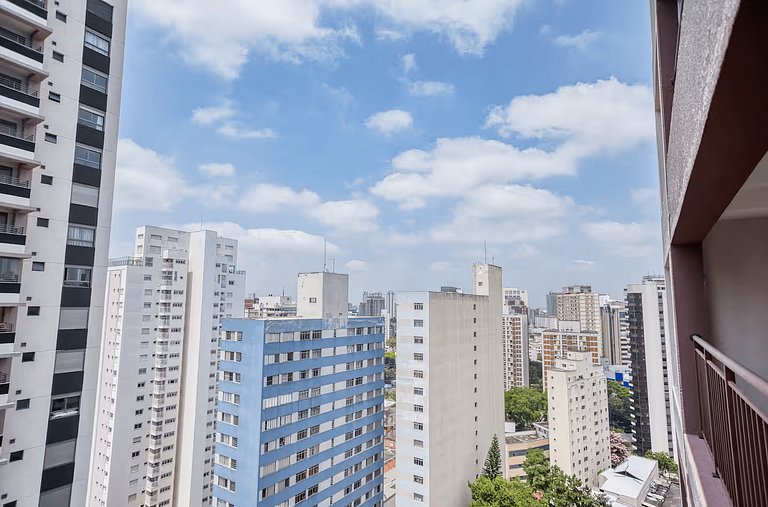 Apt in Paraíso for 4 – Pool, Gym & Wi-Fi