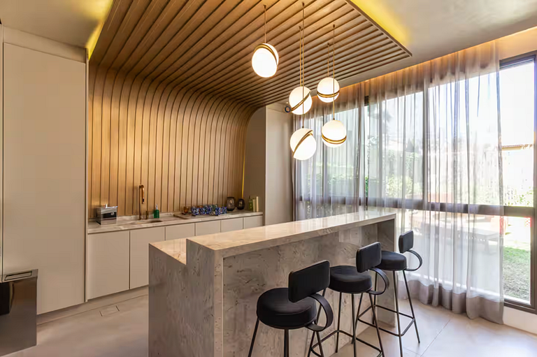 Apt in Paraíso for 4 – Pool, Gym & Wi-Fi
