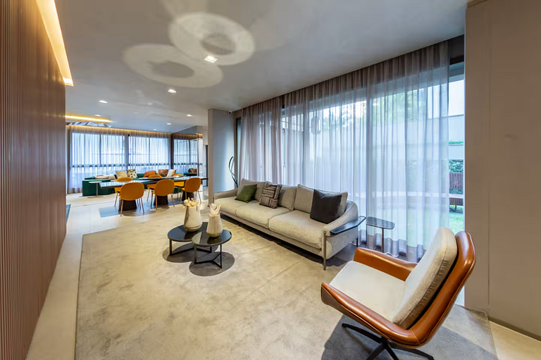 Apt in Paraíso for 4 – Pool, Gym & Wi-Fi