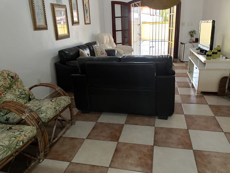 House in Araruama, Praia Seca – With Pool