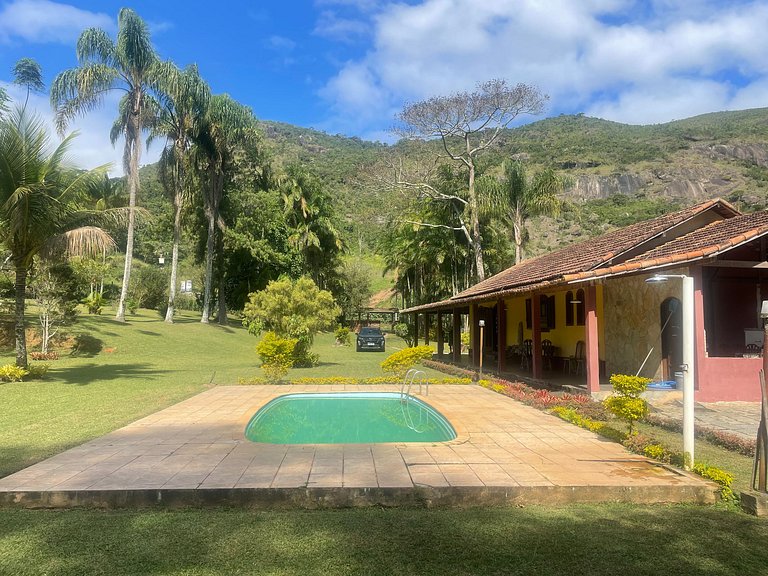 Aconchegante SÍTIO com piscina em Bom Jardim