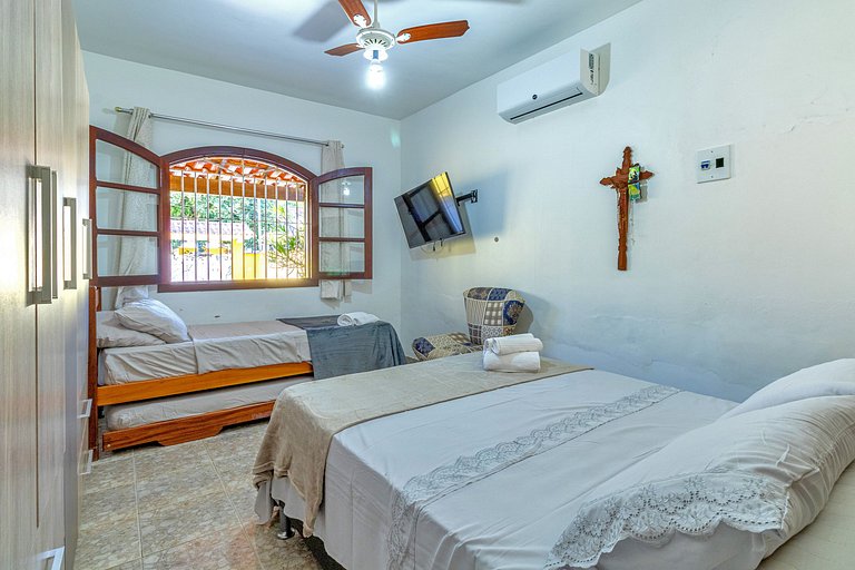 Casa com piscina e churrasqueira na Praia Seca Araruama