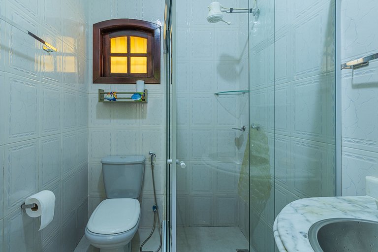 Casa com piscina e churrasqueira na Praia Seca Araruama